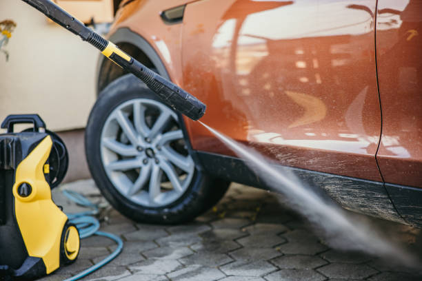 Best Concrete Pressure Washing  in Holyoke, CO