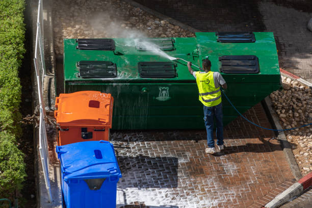 Best Roof Power Washing Services  in Holyoke, CO